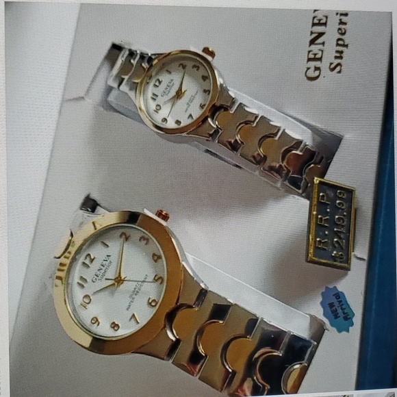 ⭐️⭐️⭐️⭐️⭐️Brand new 2 watch set comes with box special price ⭐️⭐️⭐️ - Picture 2 of 8